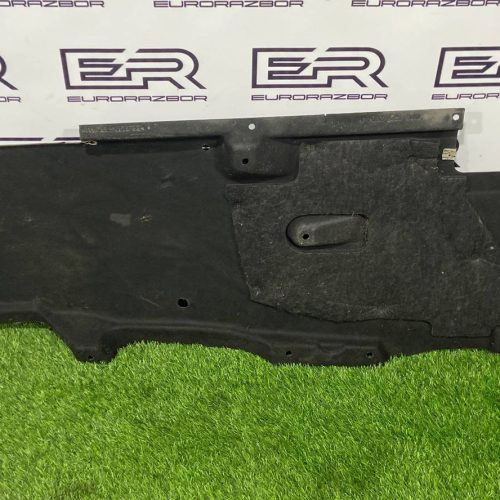 Защита днища правая Audi Q7 Защита днища правая Audi Q7