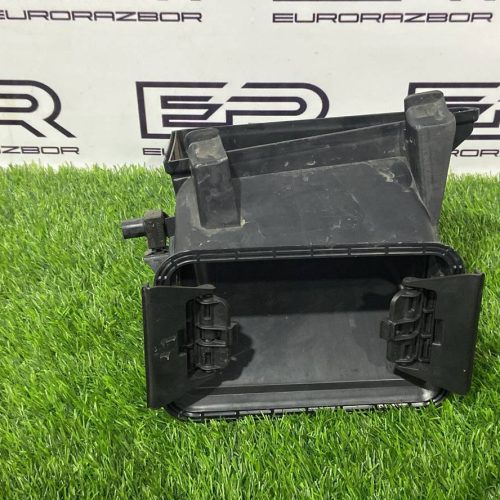 Корпус воздушного фильтра BMW X5 F15