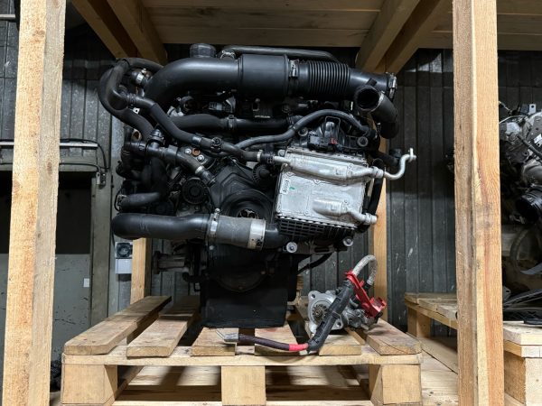 Двигатель PT204 Jaguar F Pace Land Rover Velar