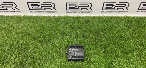 Модуль управления дверьми передний левый Mercedes W166 X166 C292