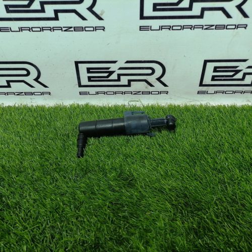 Форсунки омывателя CLS W212 W204 W218 Форсунки омывателя CLS W212 W204 W218