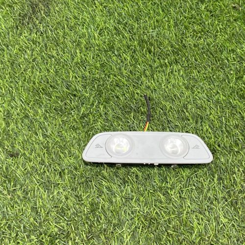 Фонарь салона задний (плафон) Audi A5/S5 (F5) Фонарь салона задний (плафон) Audi A5/S5 (F5)