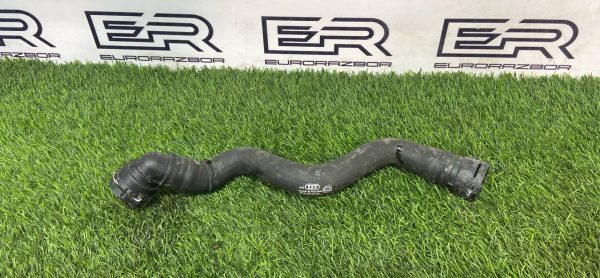 Патрубок системы охлаждения Audi A5 (F5)