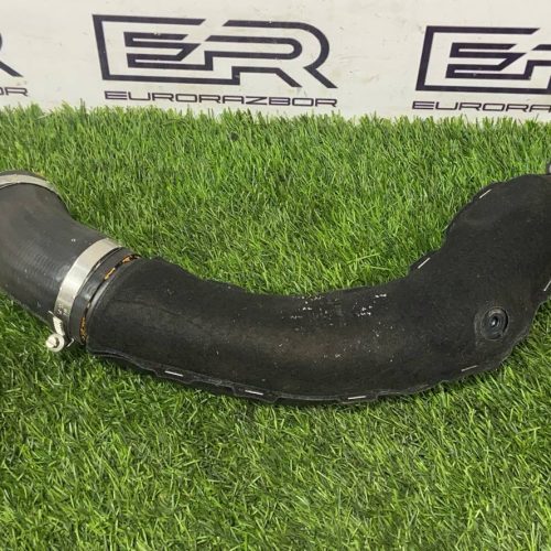 Трубка наддува воздуха Audi A4 B9 A5 F5 2.0tdi DTN Трубка наддува воздуха Audi A4 B9 A5 F5 2.0tdi DTN