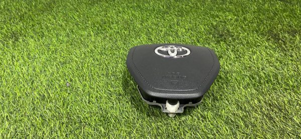 Подушка безопасности в руль Toyota Rav 4