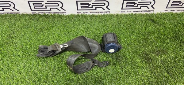 Ремень безопасности Audi Q7 4L