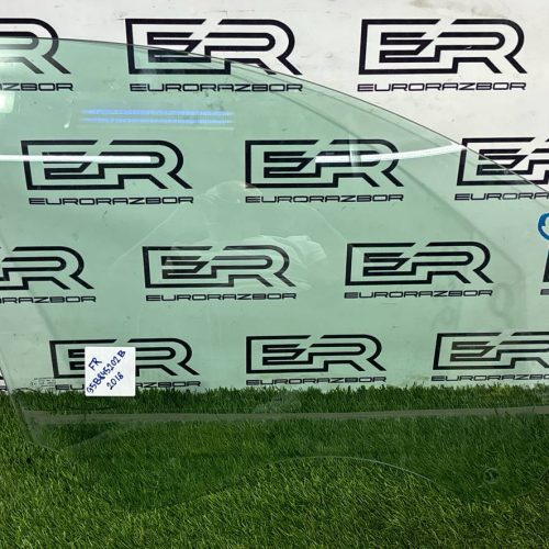 Стекло двери передней правой Porsche Macan 95B 2018г. Стекло двери передней правой Porsche Macan 95B 2018г.