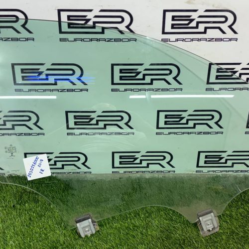 Стеклo двеpи передней левой для Меrcedes-Benz GLС-Класс X253/C253 2017г. Стеклo двеpи передней левой для Меrcedes Benz GLС Класс X253/C253 2017г.