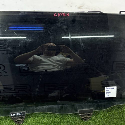 Стеклo двеpи задней левой Porsche Cayenne I (955/957) (2007)