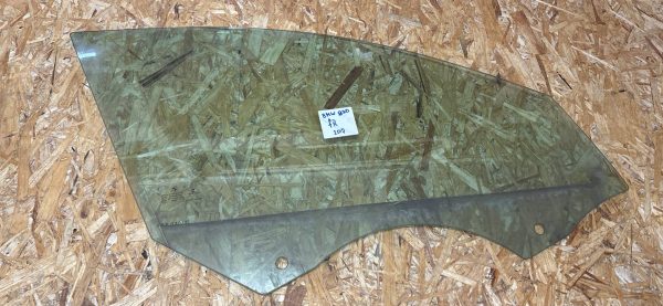 Стекло двери переднее правое BMW 5 G30/G31 2017г.