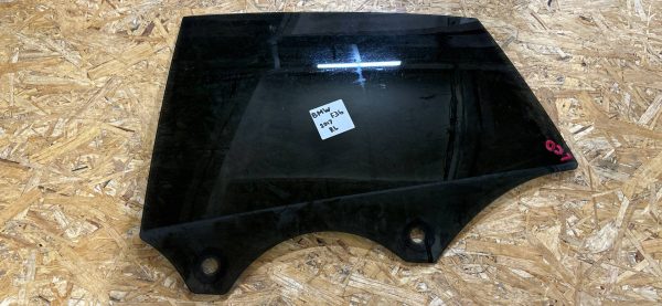 Стекло двери заднее левое BMW 4 F32 F33 F36 2017 г.