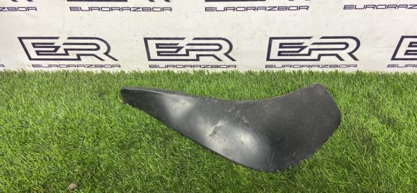 Подкрылок задний левый Range Rover L405