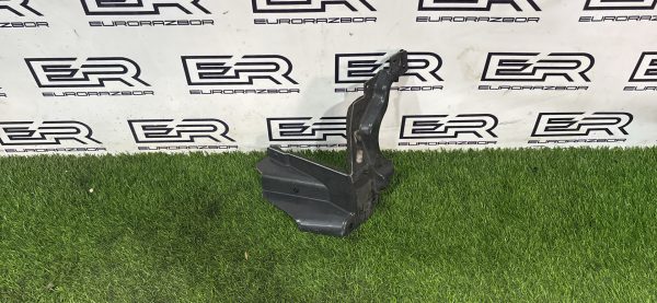 Изолятор моторного отсека Range Rover L405