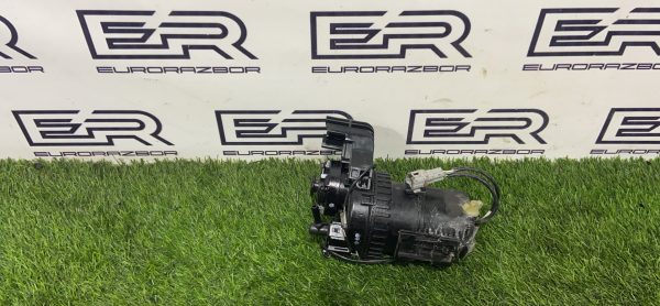 Корпус топливного фильтра Toyota Hilux 8 Рест