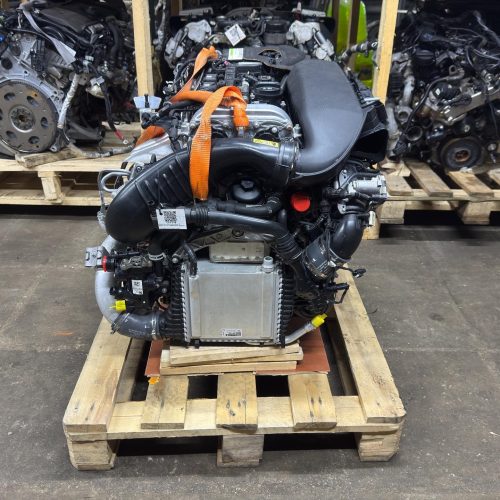 Двигатель в сборе 264.915 (новый) Mercedes W205