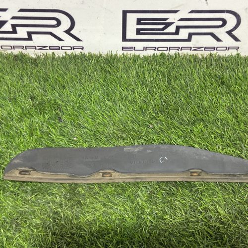 Юбка бампера передняя правая Toyota Hilux 8 Рест 2023 Юбка бампера передняя правая Toyota Hilux 8 Рест