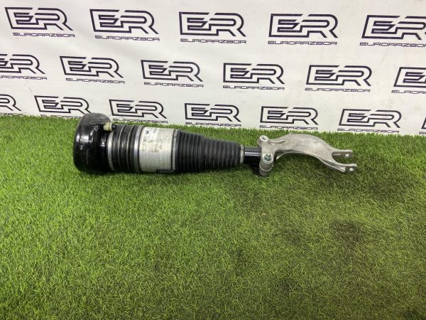 Пневмостойка передняя Audi Q7 Q8 4M (пробег 6000км)