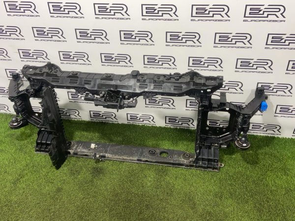 Передняя панель (Телевизор) КIA К5 3 (DL3)