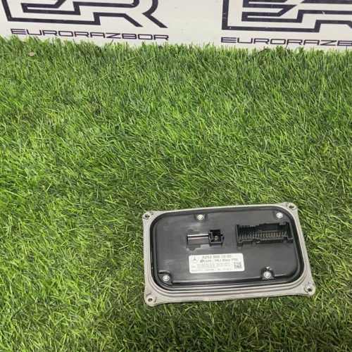 Блок управления фарой Mercedes GLC X253