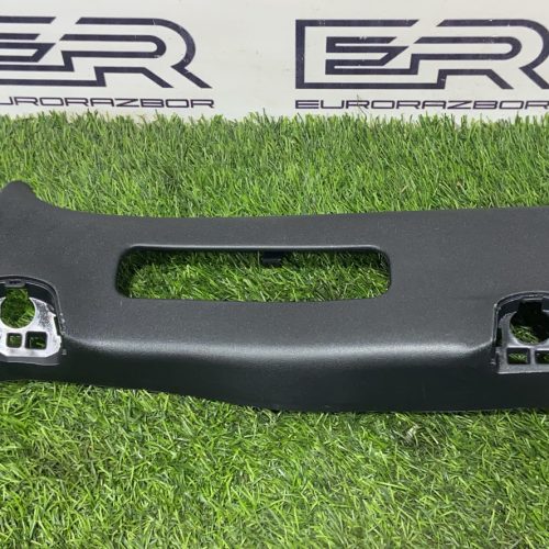 Обшивка стойки центральной передняя левая Toyota Hilux 8 Рест 2023 Обшивка стойки центральной передняя левая Toyota Hilux 8 Рест