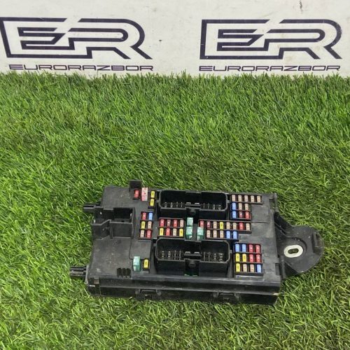 Блок предохранителей Volvo XC90