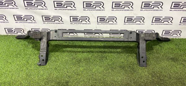 Передняя панель телевизора для Velar L560