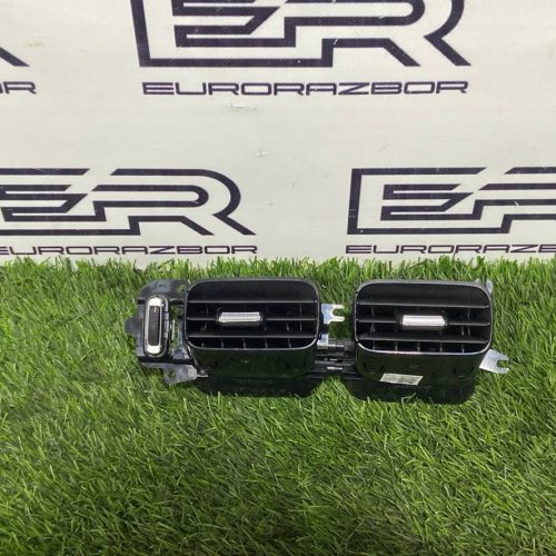 Дефлектор обдува салона правый Mercedes V167 C167 X167