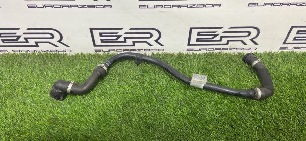 Патрубок масляного радиатора Jaguar F Pace Х761