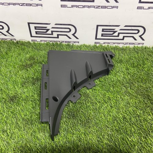 Накладка бампера Mercedes Benz передняя левая Cla W118