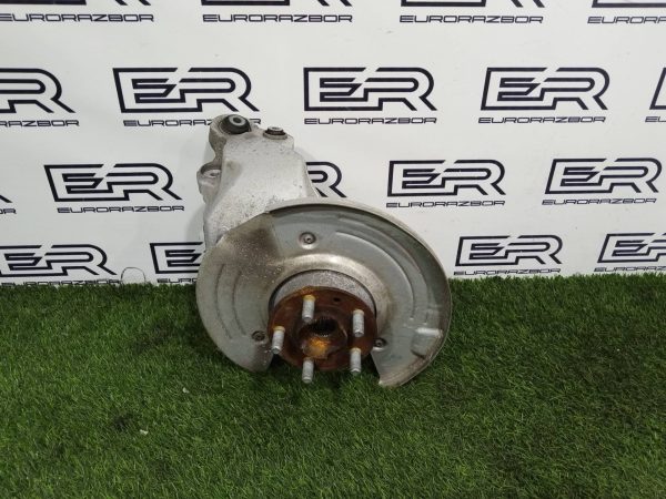 Кулак задний левый Jaguar F Pace Velar