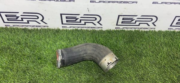 Патрубок интеркулера Volvo XC90