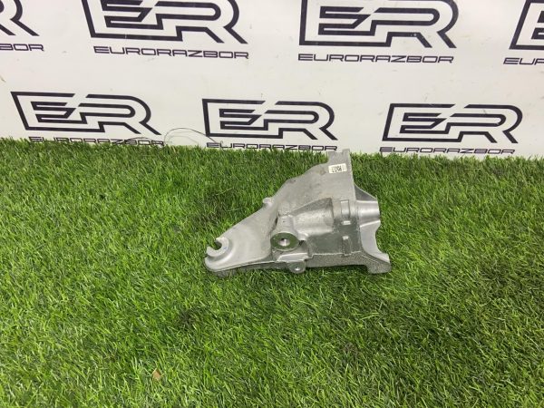 Кронштейн двигателя левый A6542231000