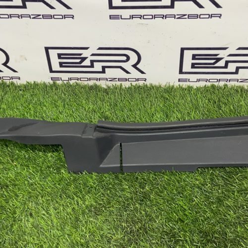 Накладка крыла передняя левая Toyota Hilux 8 Рест 2023 Накладка крыла передняя левая Toyota Hilux 8 Рест