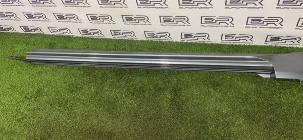 Накладка на порог наружная левая Volvo Xc90