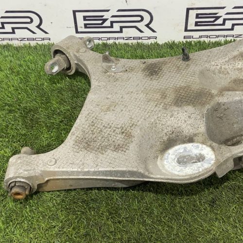 Рычаг задний правый Volvo XC90 Рычаг задний правый Volvo XC90