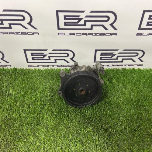 Насос ГУР Mercedes W204 M271