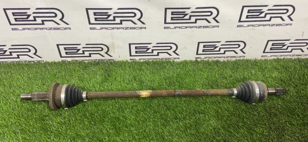 Полуось задняя левая Kia Sorento 3 рест. UM