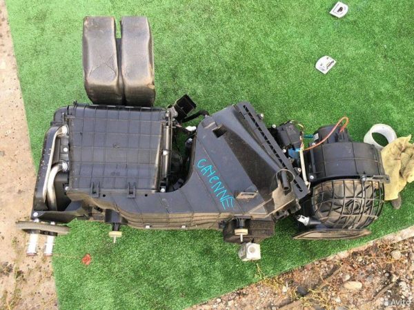 Отопитель в сборе (печка) Porsche Cayenne