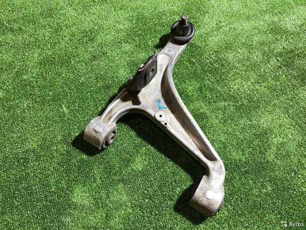 Рычаг задний левый Infiniti G 4 V36