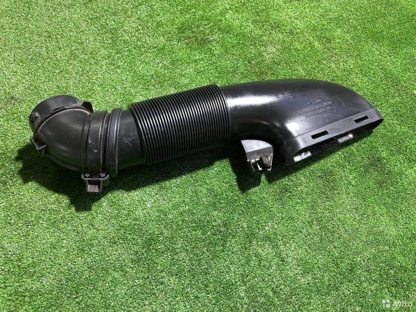 Патрубок воздушного фильтра Mercedes Benz GLC X253