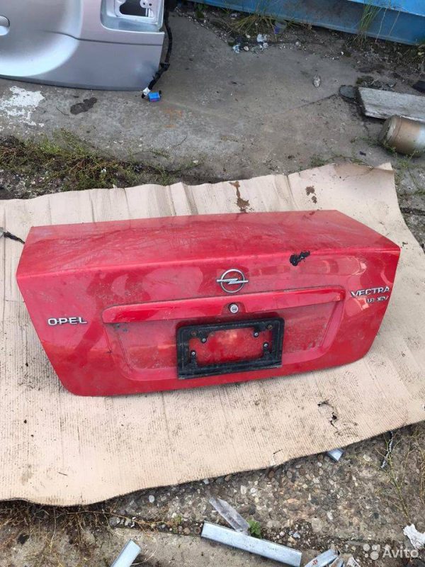 Крышка (дверь) багажника Opel Vectra