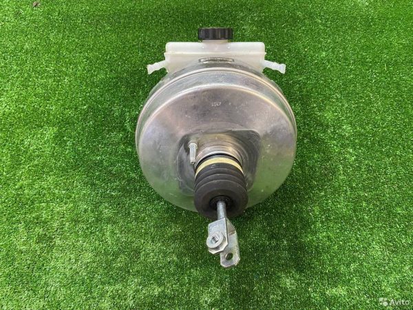 Вакуумный усилитель тормозов Mercedes Benz C W205
