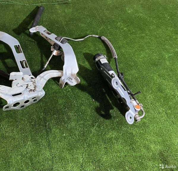 Ресивер пневмоподвески Mercedes Benz