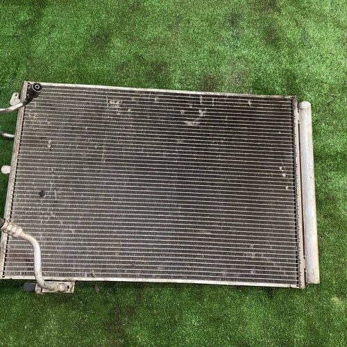 Радиатор кондиционера Mercedes-Benz A2045000654 Радиатор кондиционера Mercedes Benz A2045000654