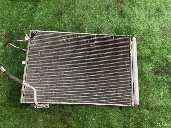 Радиатор кондиционера Mercedes Benz A2045000654