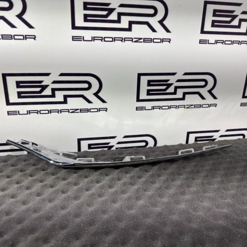 Молдинг бампера левый Mercedes CLA C117 рест