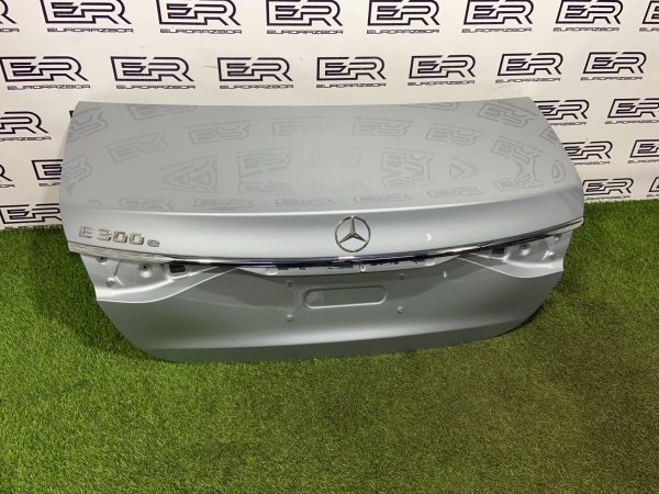 Крышка багажника Mercedes E Class W214