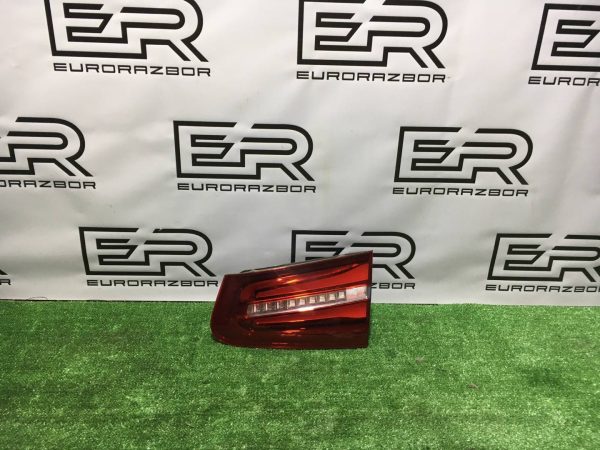 Фонарь крышки багажника правый Mercedes Benz GLC