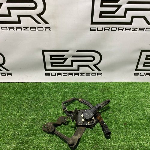 Датчик дорожного просвета Lexus RX 4 (2015 - 2019) Датчик дорожного просвета Lexus RX 4 (2015 2019)