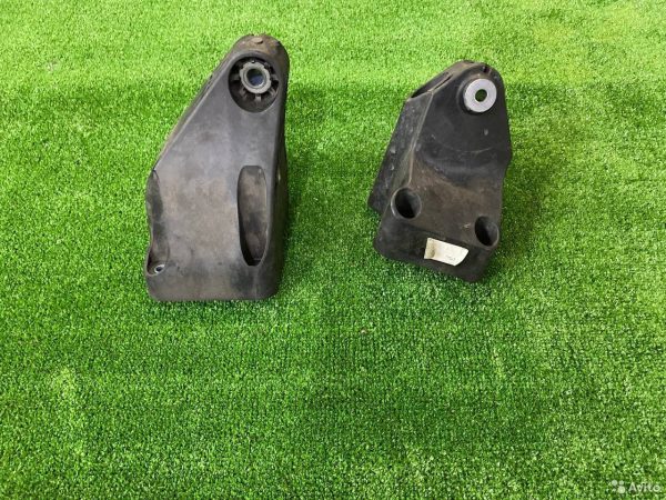 Кронштейн двигателя Mercedes Benz E W213